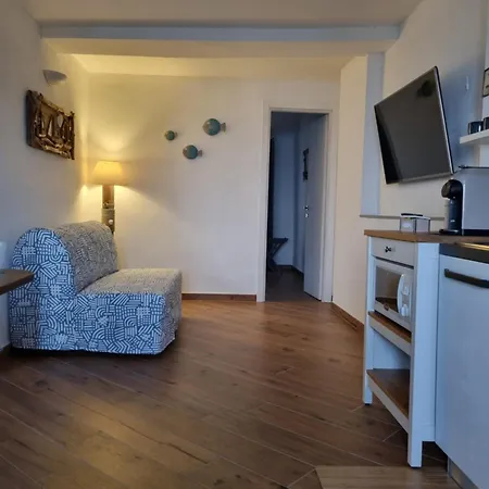 Bed&living Nel Blu Apartment Genoa