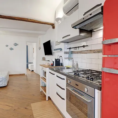 Apartment Bedliving Nel Blu Genua