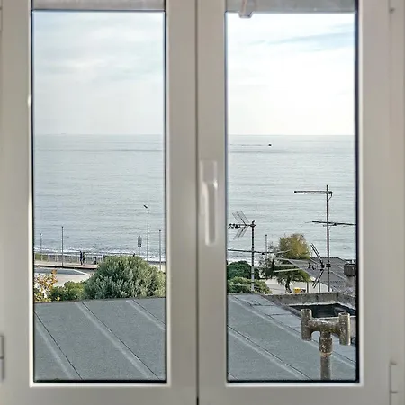 Bedliving Nel Blu * Genova